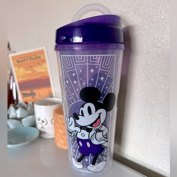 NWOT 💜 Limited Edition Disney 100 Celebration Park Sipper Cup. - Picture 2 of 5